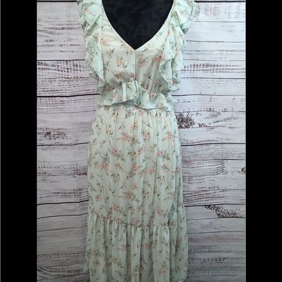 Black Tape Floral Midi Dress - Mint Green Size Medium - Picture 1 of 6